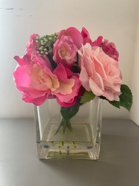 Pink Artificial Rose Bouquet in Clear Square Vase
